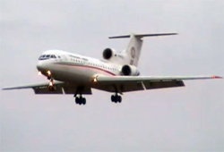 Среднемагистральный пассажирский самолет Як-42