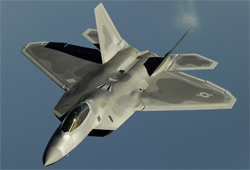 Самолет истребитель пятого поколения F-22 Raptor